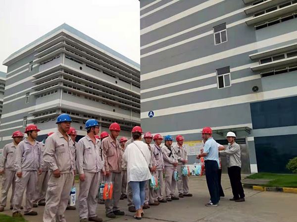 園區(qū)總工會(huì)送清涼，慧聚接棒暖人心